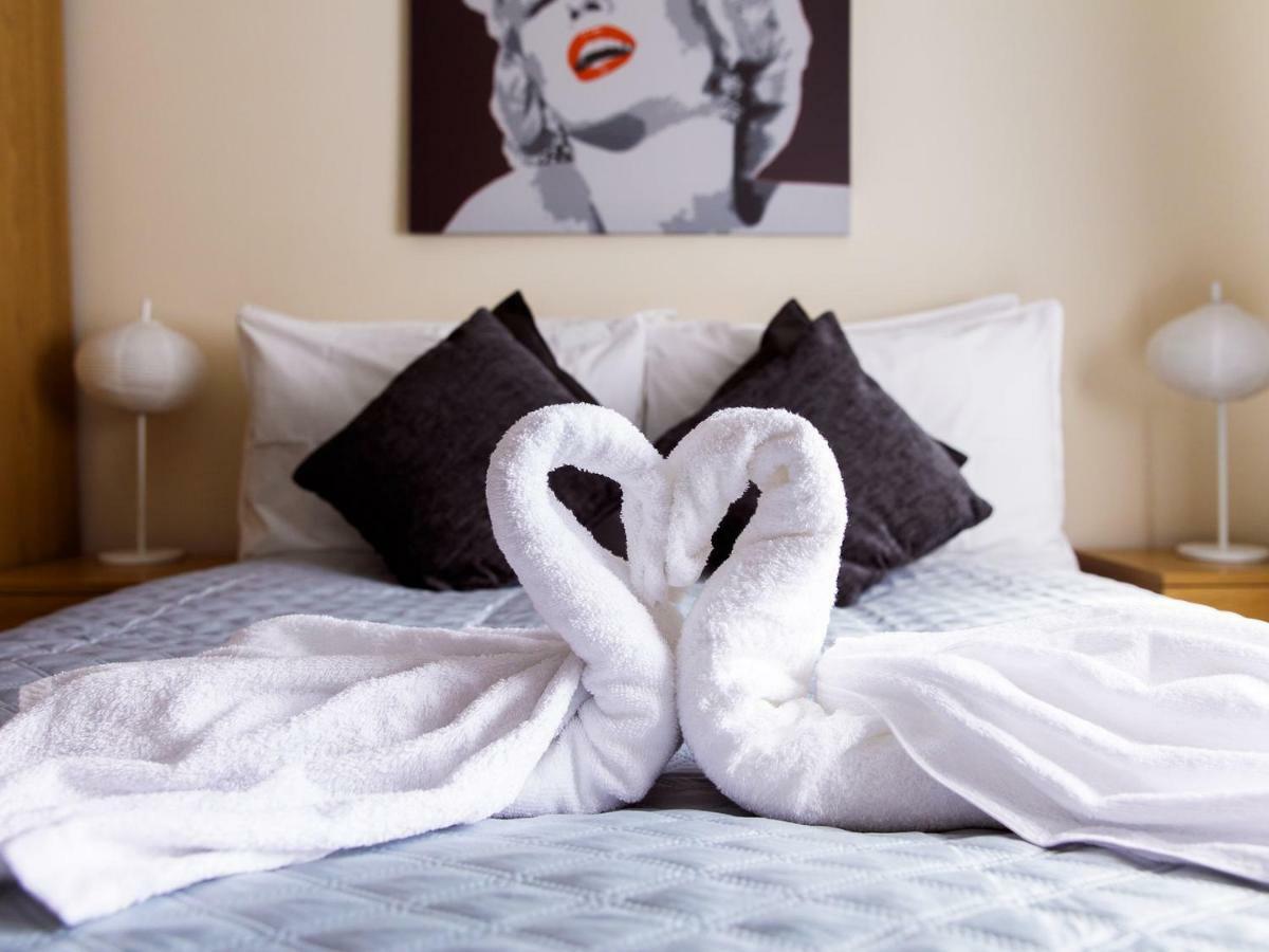 Mandeville Rooms Northolt (Greater London) Quarto foto